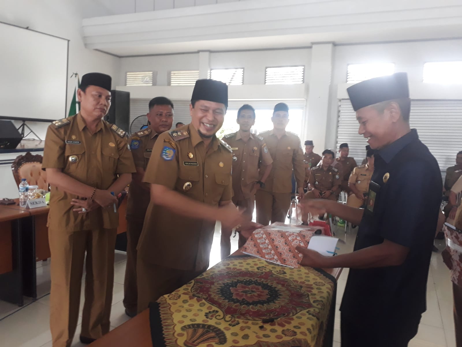 Pemda Kaur Hibah 112 Aset Tanah dan Bangunan 