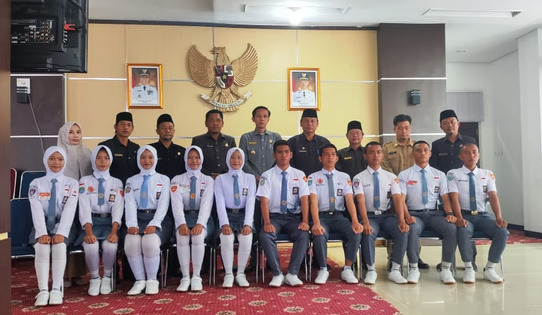 Bupati Kaur Beri Motivasi kepada 10 Calon Paskibra Seleksi Provinsi Bengkulu