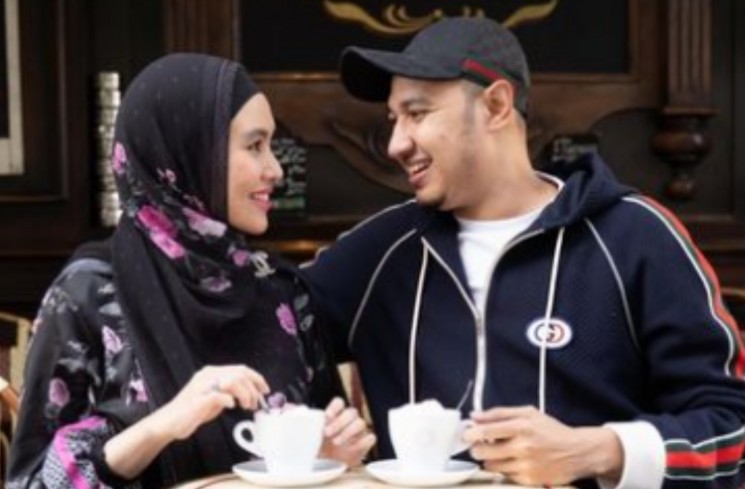 Pilih Hedon di Surga? Penampilan Habib Usman dan Kartika Putri Tuai Kritikan Saat Rayakan Anniversary