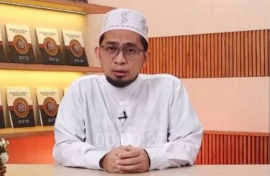 Bagaimana Hukum Pacaran di Bulan Ramadhan? Ini Kata Ustadz Adi Hidayat