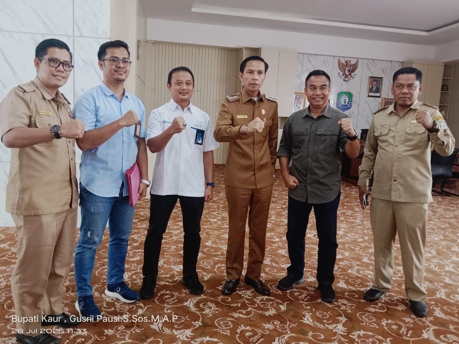 Bupati Gusril Apresiasi Warga yang Besar Hati Terima Kompensasi Lahan Tapak Tiang SUTT di Kaur