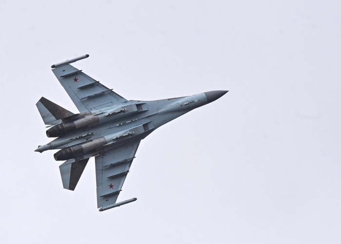Apa Keunggulan Pesawat Tempur SU-35S milik Rusia? Simak Spesifikasinya yang Bikin Nyali Pilot Tempur AS Ciut