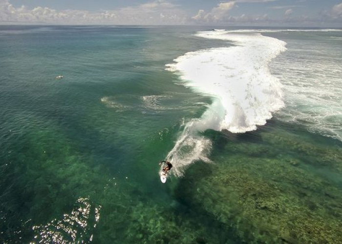 Ngga Perlu Jauh-Jauh ke Hawaii, Ini 5 Spot Wisata Terbaik Indonesia Cocok Untuk Snorkeling