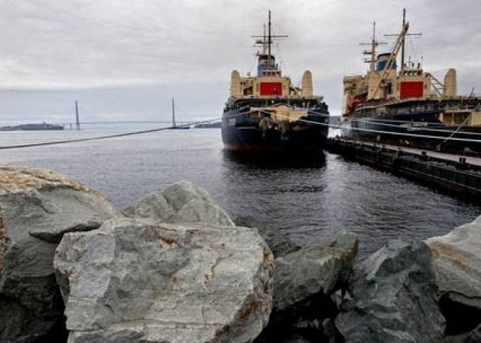 Rusia Sukses Kirim LNG ke Tiongkok Pertama Kali via Samudra Arktik