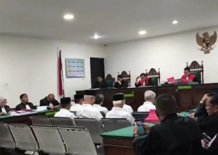 JPU Tuntut Mantan Wali Kota Bengkulu 5 Tahun Penjara di Kasus Mega Mall