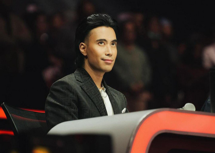 Beda dengan Juri X Factor Indonesia lainnya, Vidi Aldiano Tak Berikan Standing Ovation, Ini Alasannya!