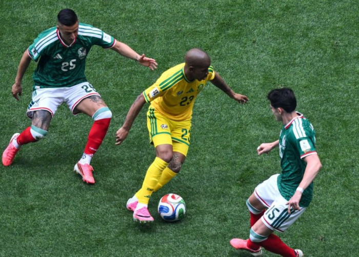 Laga Pembuka Piala Dunia 2026 Bertabur Kartu Merah, Meksiko Bekuk Afrika Selatan 2-0 