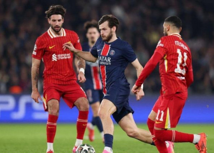 PSG On Fire, Liverpool Diuji Ketangguhan Menara Eiffel di Paris