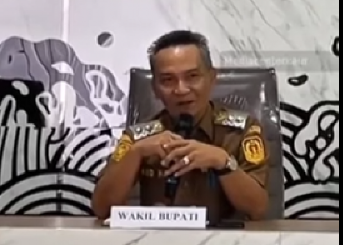 Kegiatan Hari Pertama Ngantor, Wabup Kaur Pimpin Rapat Persiapan Sertijab hingga Terima Tamu