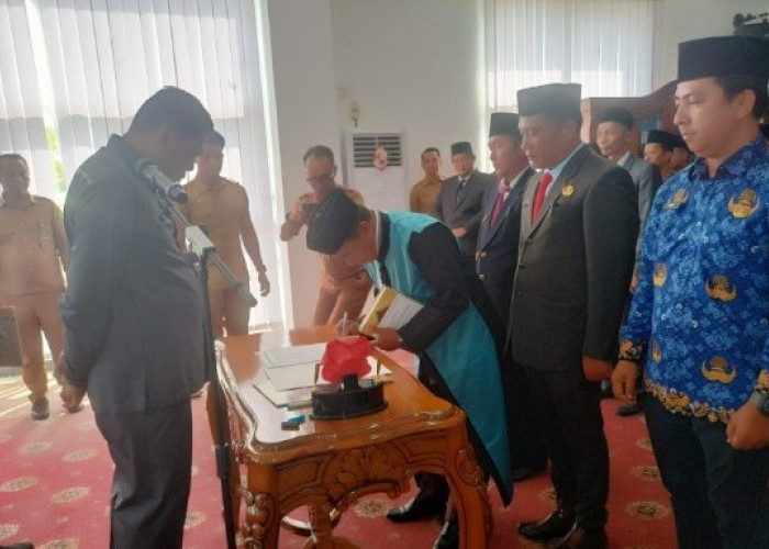 Sekda Kaur Lantik 22 Pejabat, Tidak Dukung Visi Misi Bupati Silakan Mundur
