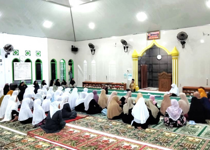 Jelang Ramadhan, KUA Kecamatan Tetap Intensifkan Pembinaan Lewat Kajian Majelis Taklim