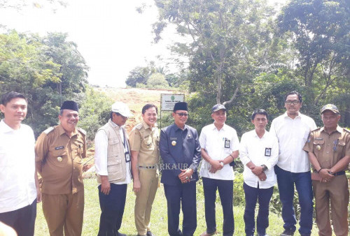 Bupati Kaur dan Balai P2P Tinjau Lokasi Pembangunan Rusun ASN