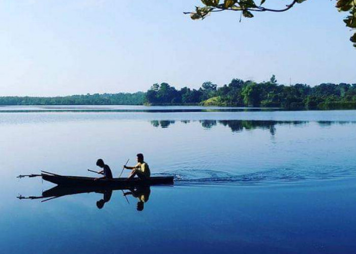 Travellers! 4 Objek Wisata Danau Eksotik di Bengkulu Ini Punya Legenda Cinta Tak Sampai, Apa Saja?