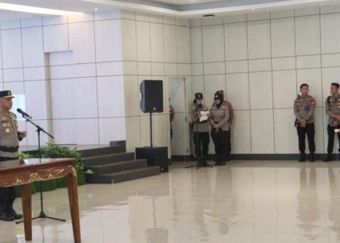Akhiri Polemik, Kapolda Bengkulu Lantik Kombespol Rahmad Hidayat sebagai Kapolresta Bengkulu