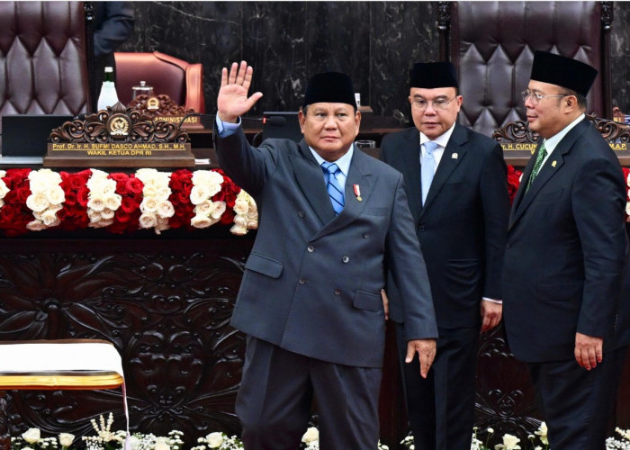 Prabowo Minta Anggaran Seremonial Dipangkas, Lebih Baik untuk Perbaiki Sekolah dan Naikkan Gaji Guru
