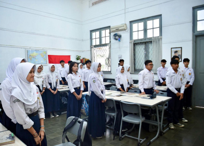 Kemendikdasmen Perketat Gawai di Sekolah Lewat PP Tunas