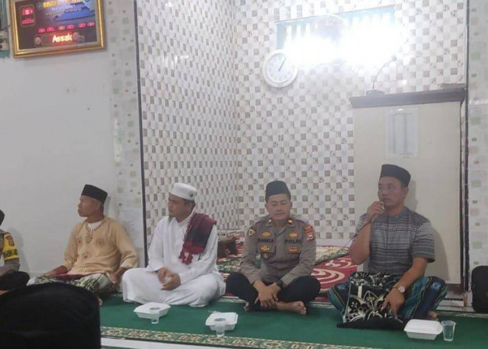 Jumat Curhat, Police Goes To Masjid