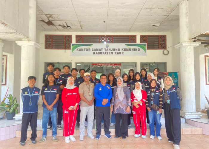 Dari Kajian ke Aksi, Mahasiswa KKN UNIB Kolaborasi Kelompok 133 dan 134 Bantu Mengurai Persoalan Sampah