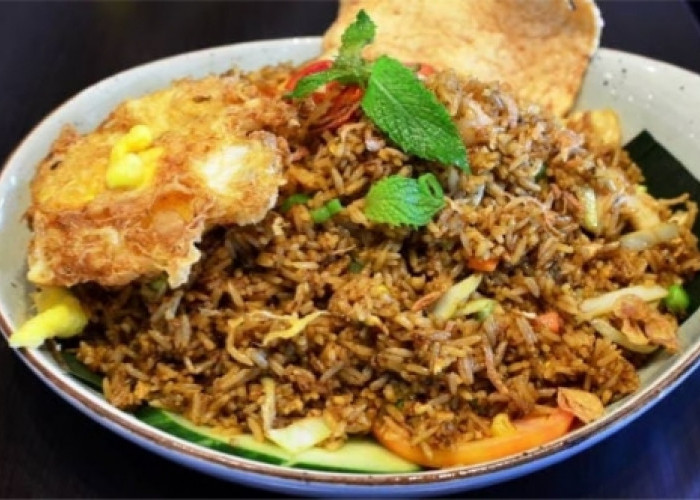 Bosan Sama Menu Harian! Nasi Goreng Jadi Andalan Keluarga Indonesia, Makanan Ini Populer di Negara Berikut.. 