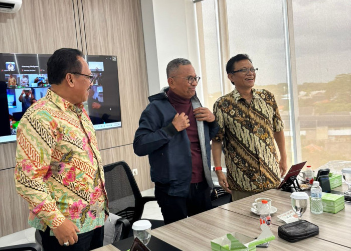 Pemimpin Harus Beri  Sinyal  Jika Sedang Krisis, Kuliah Umum Dahlan Iskan di Universitas Paramadina