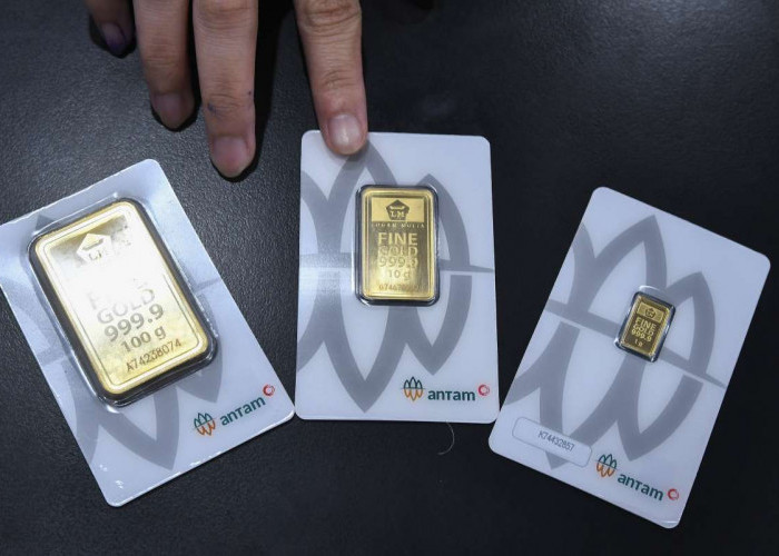 Tembus Rp 2.614.000, Emas Antam Balik Menguat Sabtu Ini
