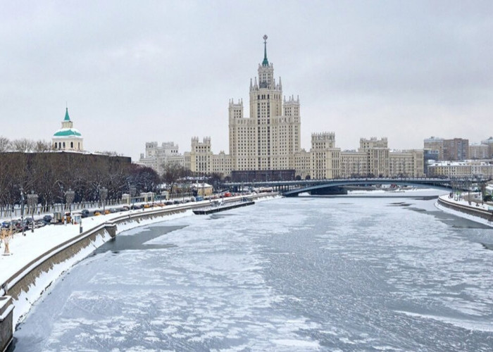 BREAKING NEWS: Moscow Dilanda Cuaca Dingin yang Tidak Normal 