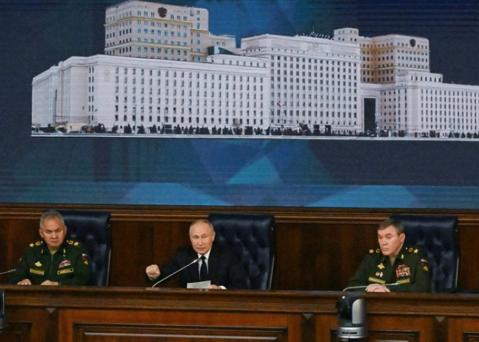Vladimir Putin mengumumkan komitmen Rusia terhadap tujuan operasi militer khusus di Ukraina