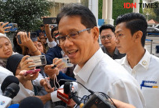 Soal Ucapan Prabowo 'Orang Desa Tak Pakai Dolar', Purbaya: untuk Hibur Rakyat Aja