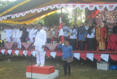 Upacara HUT ke-81 RI di Kecamatan Semidang Gumay Kaur Berlangsung Khidmat, Semangat Nasionalisme Menggema