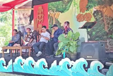 AMAN Tegaskan Hutan Adat Bukan Hutan Negara, Rukka Sombolinggi Tolak Seluruh Skema Pengelolaan Negara