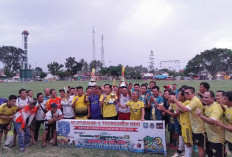 Dihadiri Bupati Kaur, Turnamen Mini Sepakbola U40 Berjalan Kondusif dan Lancar