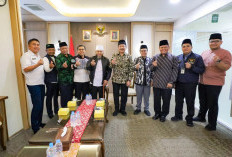 Gubernur Bengkulu Helmi Hasan Ajak Perusahaan Swasta di Bengkulu Salurkan Zakat lewat BAZNAS