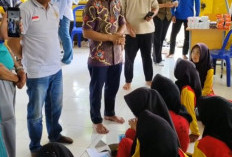 Wabup Kaur Abdul Hamid Hadiri Layanan Sosial Kesehatan Gratis di SMPN 35 Boarding School